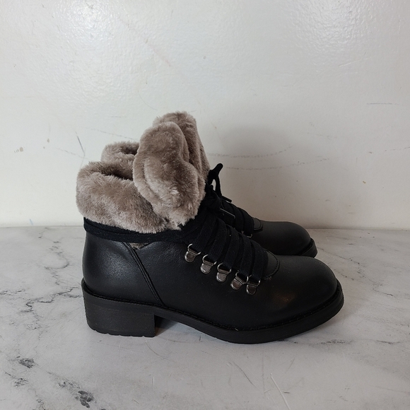 Steven By Steve Madden Black Leather Fur Boots 6.5 New With Box - Picture 1 of 6